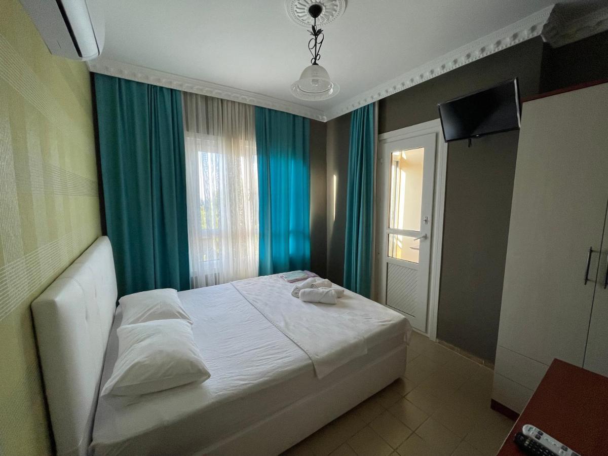 Tayfun Hotel Mordogan Exterior foto