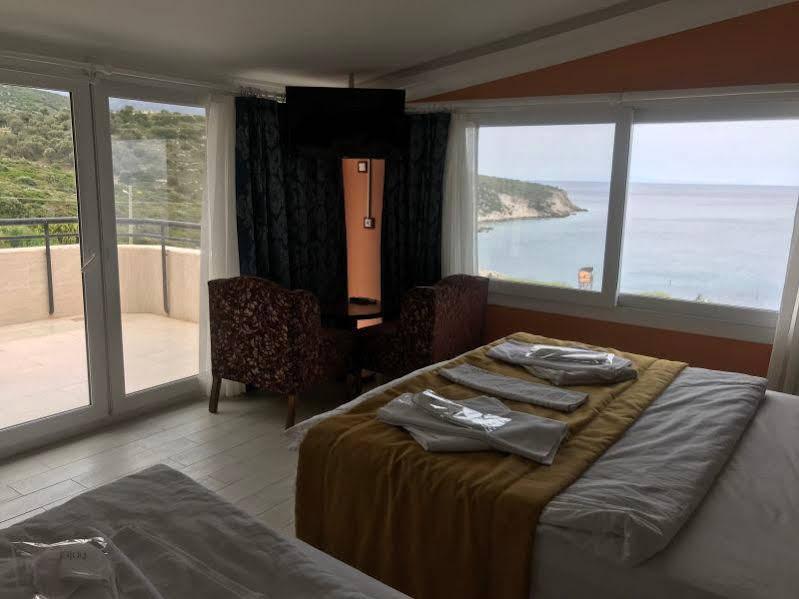 Tayfun Hotel Mordogan Exterior foto